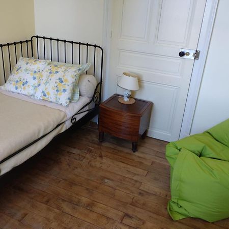 La Brasserie Chambre D'Hotes De Delphine Saulge Екстер'єр фото
