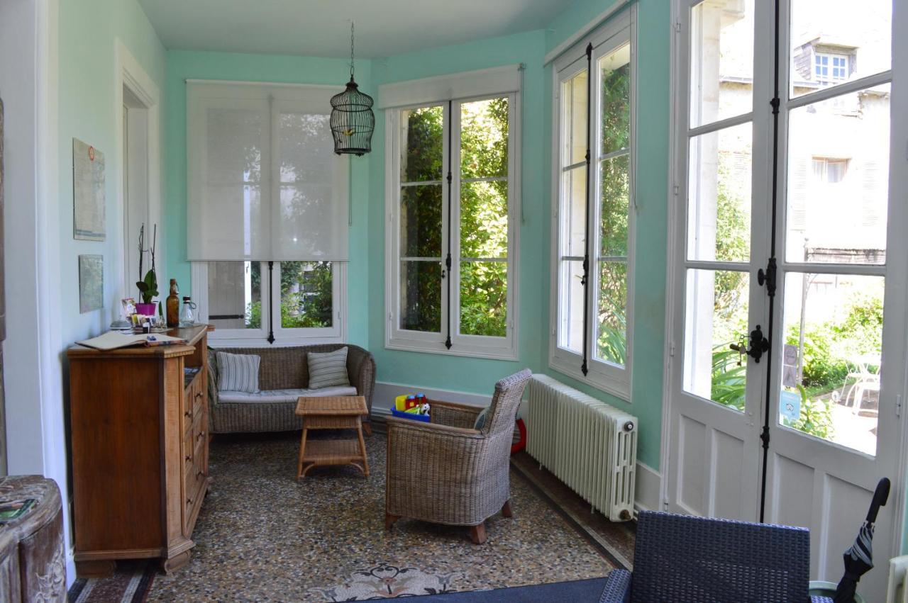 La Brasserie Chambre D'Hotes De Delphine Saulge Екстер'єр фото