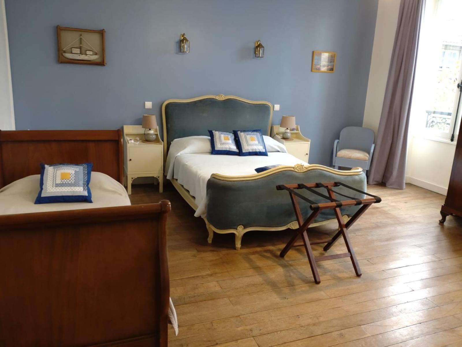 La Brasserie Chambre D'Hotes De Delphine Saulge Екстер'єр фото